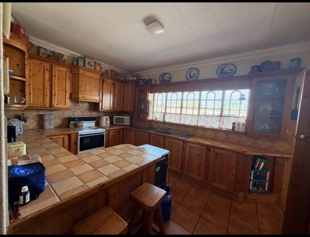 3 BEDROOM HOUSE FOR SALE IN UNITAS PARK